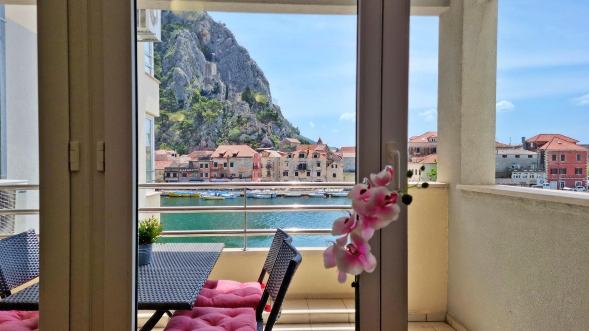 Apartamento Mitra Zonata Blue Omiš Exterior foto