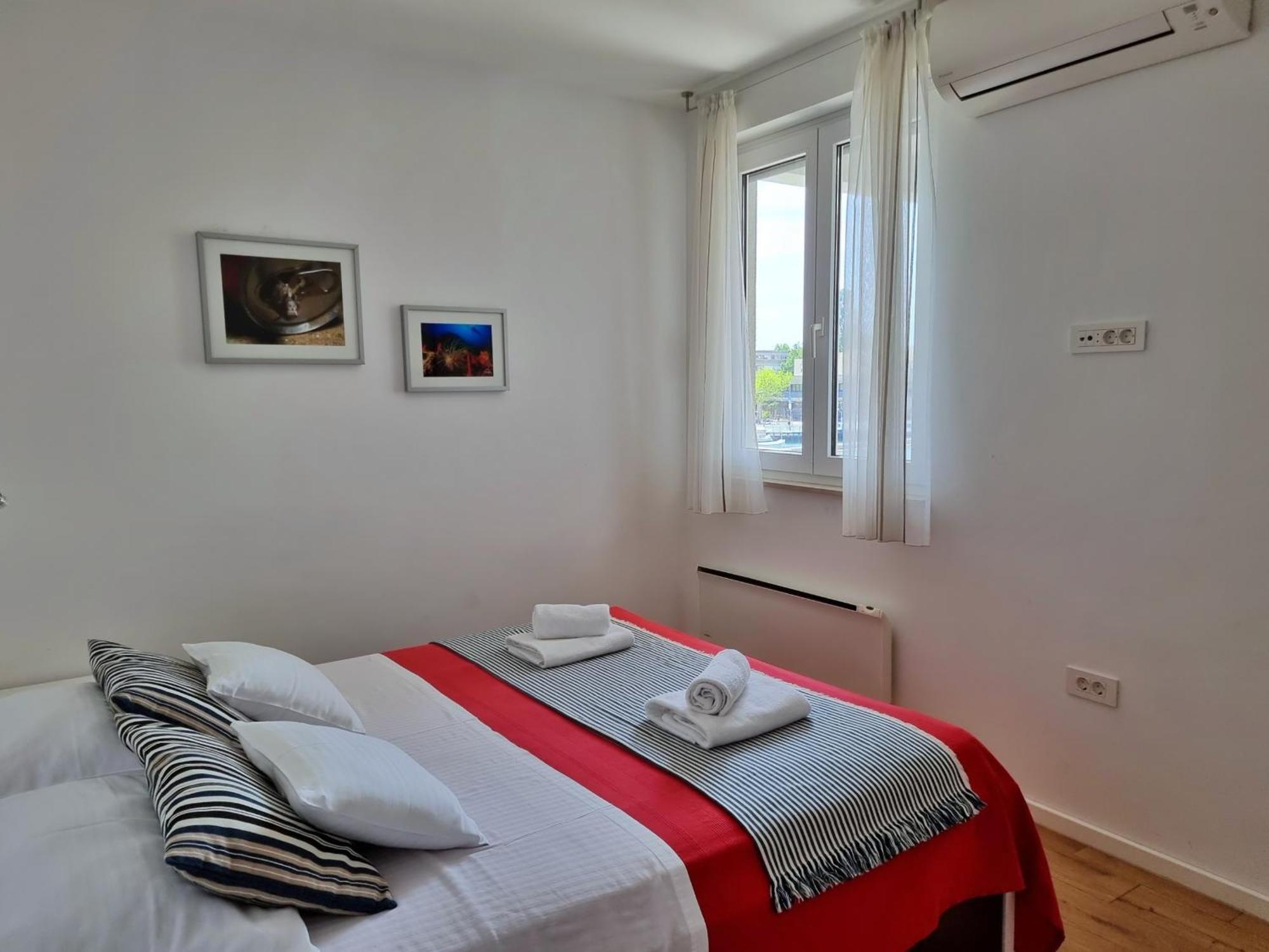 Apartamento Mitra Zonata Blue Omiš Exterior foto