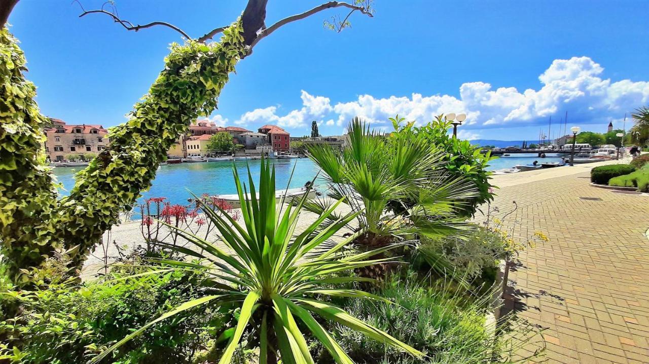 Apartamento Mitra Zonata Blue Omiš Exterior foto